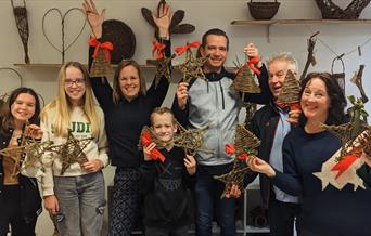Willow Christmas Decorations Workshop