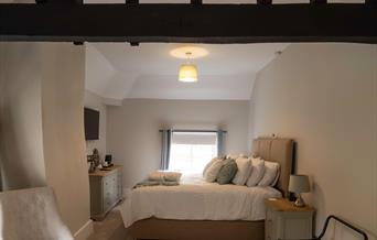 Guesthouse  bedroom image