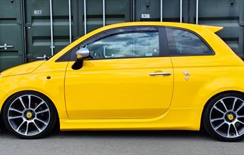 Abarth 595 Turismo in yellow
