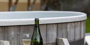 Hencote - Hot Tub with Hencote Evolution Sparkling Wine