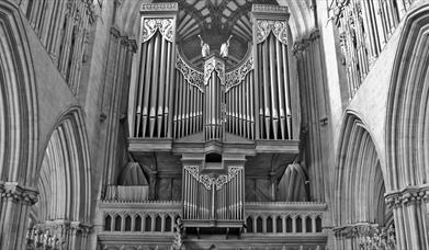 Wells Cathedral Bach Complete Organ Works: Recital 14
