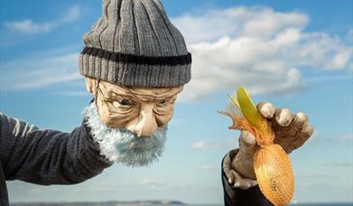 Puppetry with Smoking Apples