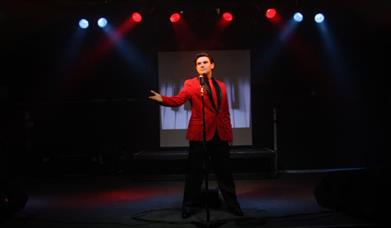 Stephen James as Frankie Valli