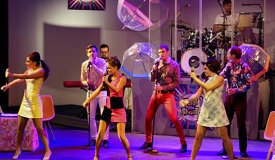 Twist & Shout stage show