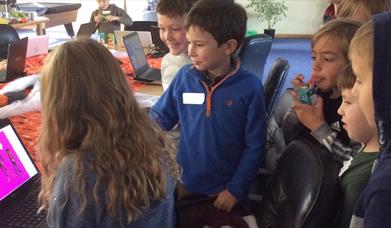 Create a spooky game with Scratch
