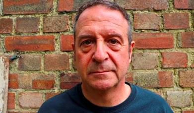 Mark Thomas