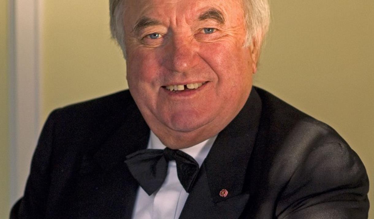 Jimmy Tarbuck