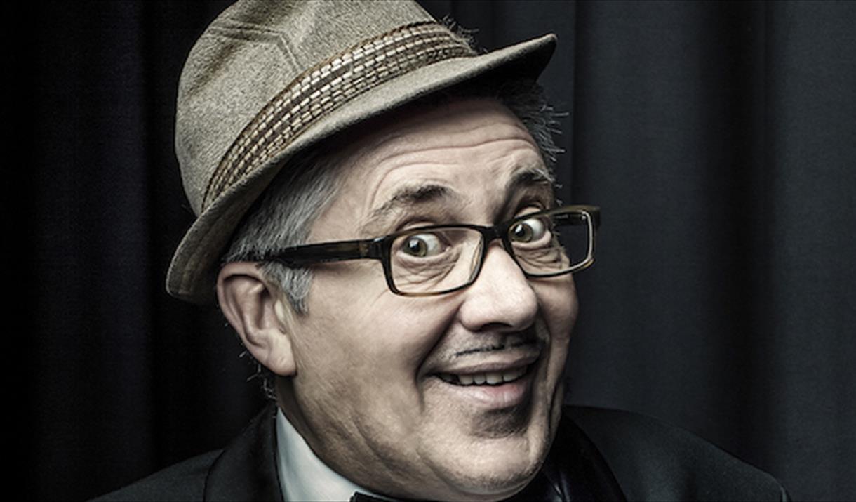 Count Arthur Strong