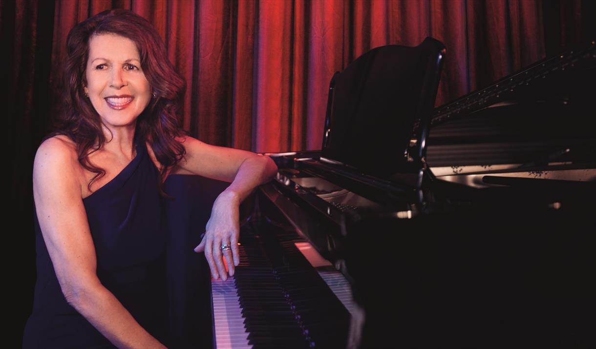Elkie Brooks in Concert