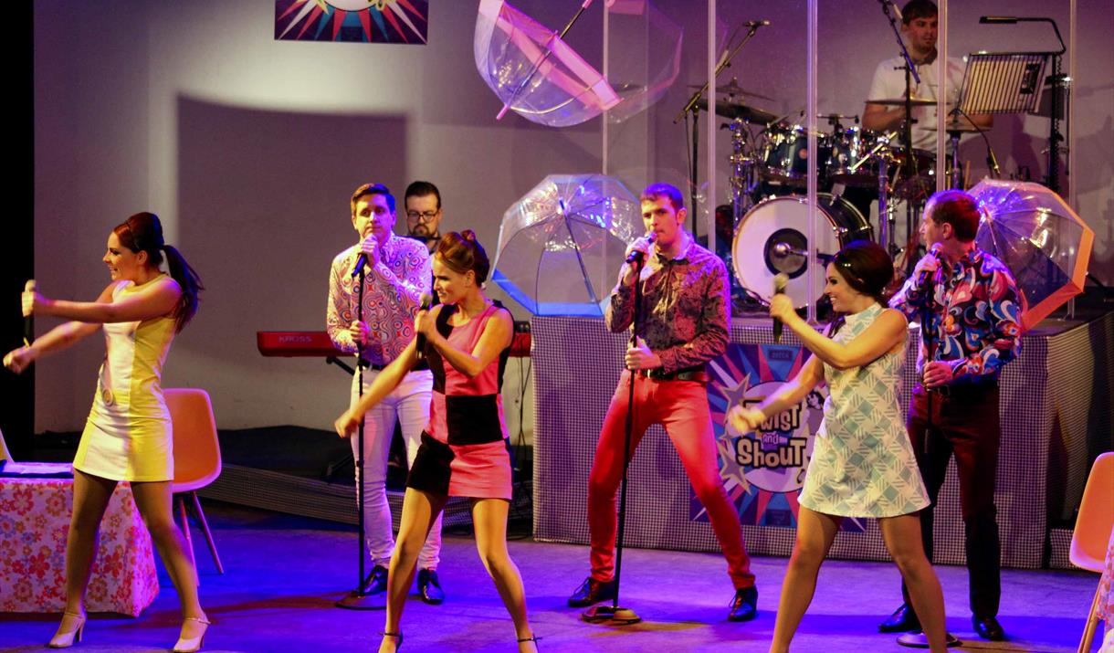 Twist & Shout stage show