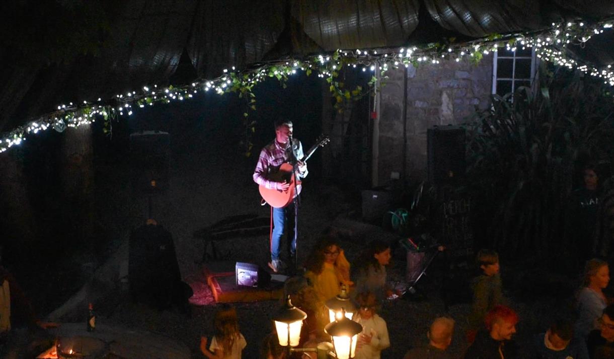 Live at the Lodge | Station 2 Station