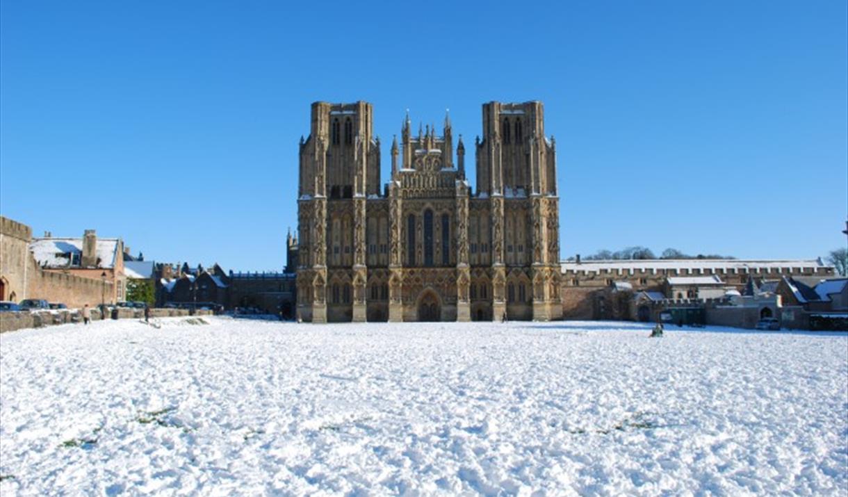 Wells Cathedral Carol Services