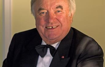 Jimmy Tarbuck
