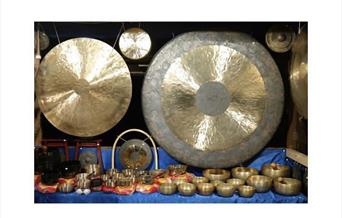 Gong and singing bowl meditation