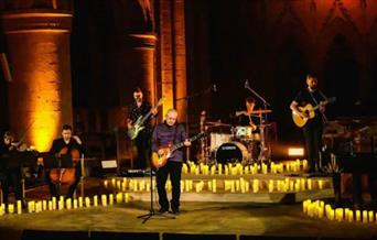 The Music of Dire Straits by Candlelight