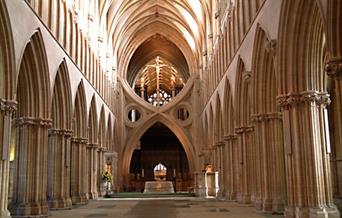 PROMENADE CONCERT: OPUS ANGLICANUM  at Wells Cathedral