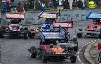 mendips raceway banger stockcar car racing motorsport