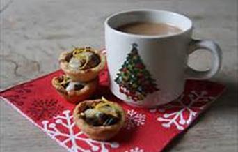 The Big Mince Pie
