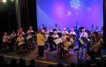 RAFA Concert Band Presents; Christmas In The Air.