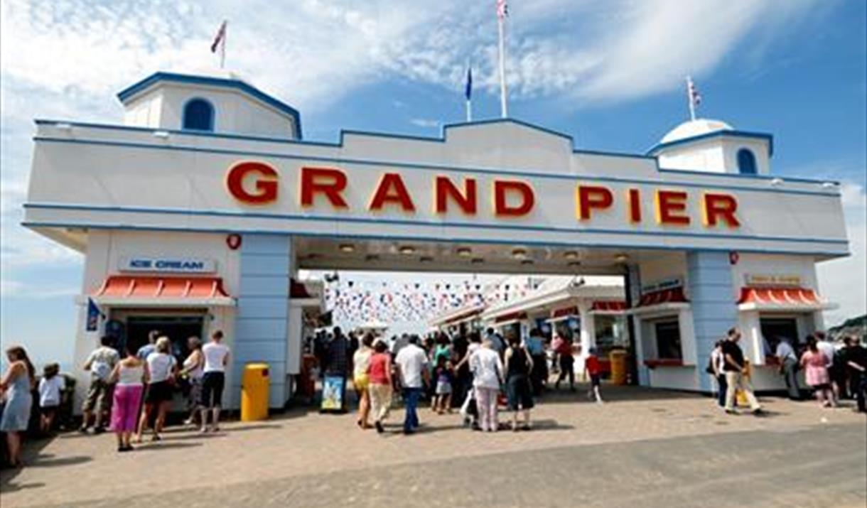 Festive Fever Parties at the Grand Pier