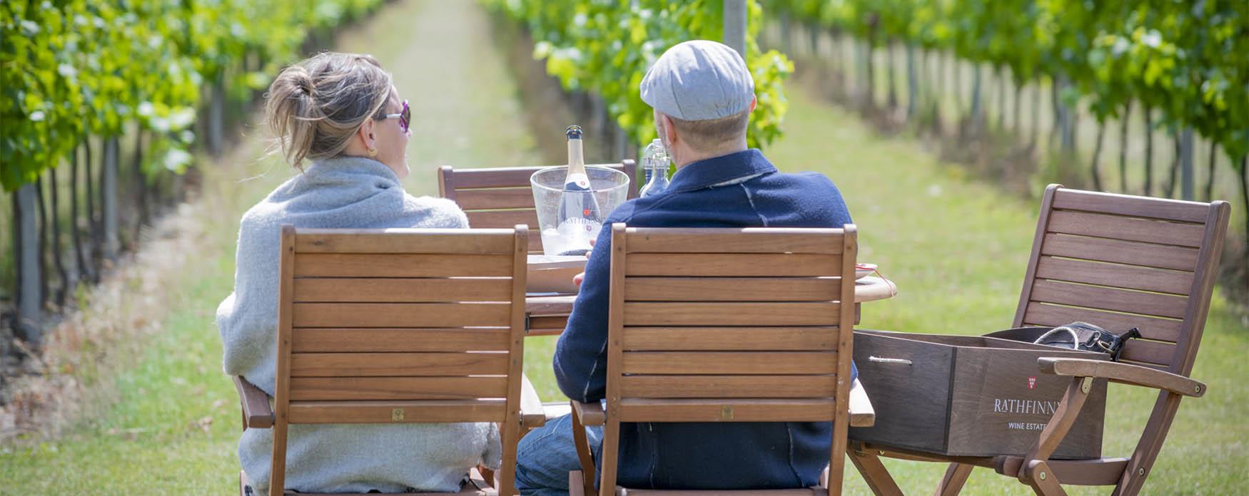 couple having a picnic at Rathfinny's