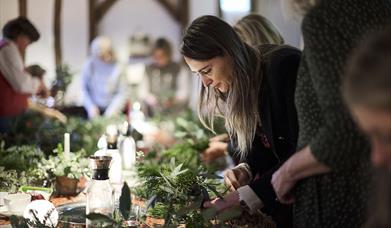 Christmas Wreath Making Workshop at The Star