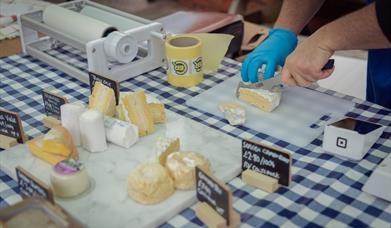 Crowborough-market
cheeses