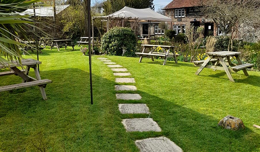 Garden of the Cricketers Pub