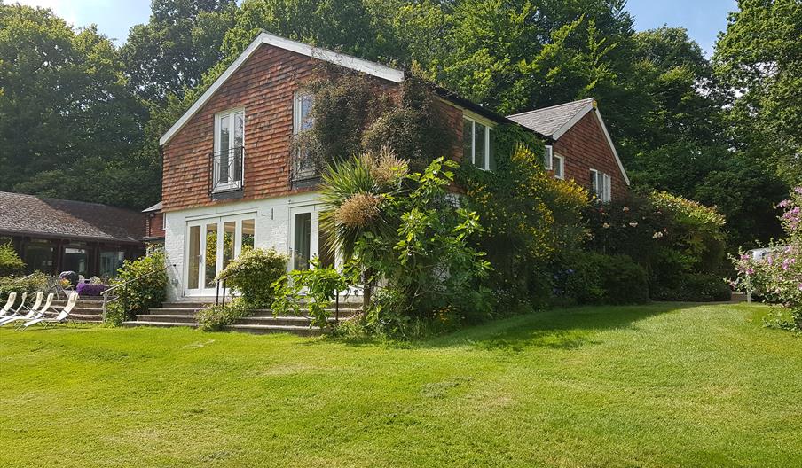 Spring Farm house Exterior shot