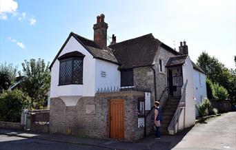 exterior shot of Pevensey Court House