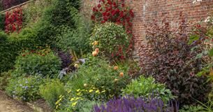 Clive Nichols Photography Workshop at Bowood House & Gardens