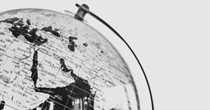 Britain's Retreat from Empire: Politics, Power & Identity in the 1960s