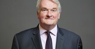 Lions Under the Throne or Enemies of the People? Judges in Britain Today