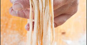 8+ Holiday Club - Spaghetti & Muffins