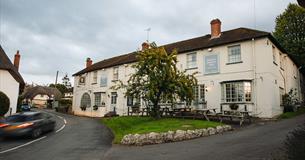 Rose and Crown Inn, Ashbury