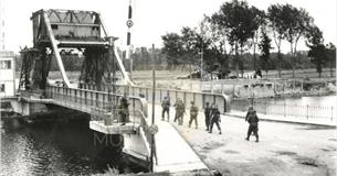 Pegasus Bridge: The Capture, Defence and Relief of the Caen Canal and River Orne Bridges on D-Day