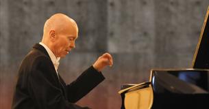 Bach's Monumental Goldberg Variations- Performed by International Concert Pianist, Ronan Magill