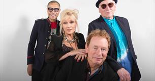 Iford Manor Jazz Festival: Shakatak Live at Iford!
