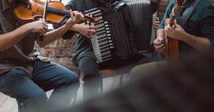 Tamsin Elliott Trio
