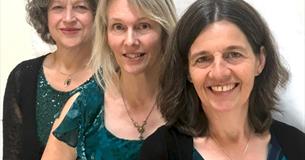 Trio Paradis: A Tour of the British Isles