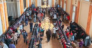 Swipe Vintage x Trowbridge Kilo Sale