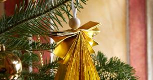 'Christmas in colours' at National Trust Avebury