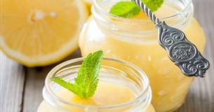 Dessert class for adults with complex needs