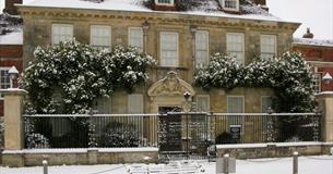 Christmas at Mompesson House
