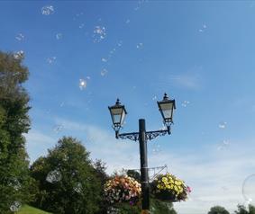 Ice Cream & Bubbles festival