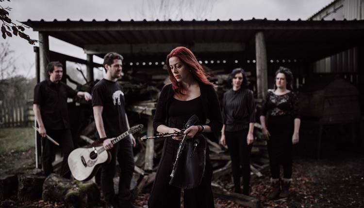 KATHRYN TICKELL & THE DARKENING - Visit Wiltshire