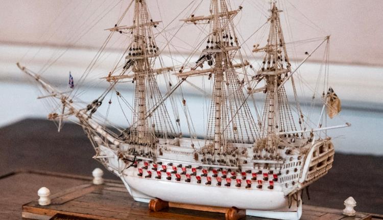 The Arts and Crafts of Napoleonic Prisoners of War