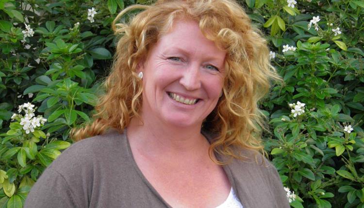 TV gardener Charlie Dimmock to lead summer celebrations in Salisbury