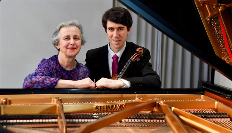 Emmanuel Bach (Violin) and Jenny Stern (Piano)