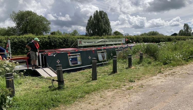Crofton Beam Engins Celibrat the Kennet and Avpon Canal Trust's 75th Anniversary
